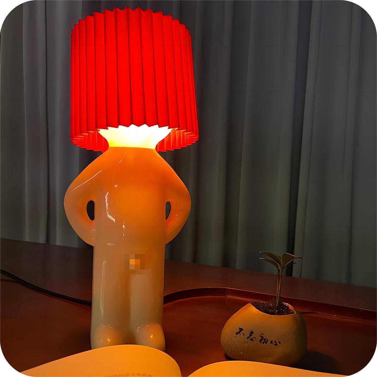 Lampe à poser LED sans fil au design ludique – LumiPlay — vue de profil (2)