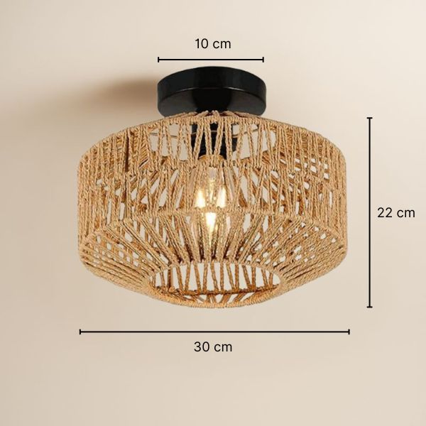 Plafonnier en rotin naturel tressé 30 x 22 cm – Lyréa — détail de la matière