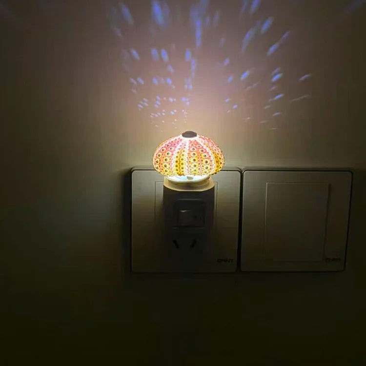 Lampe à poser DIY en coquille d'oursin, base dorée – LumiCraft — détail de la finition (2)