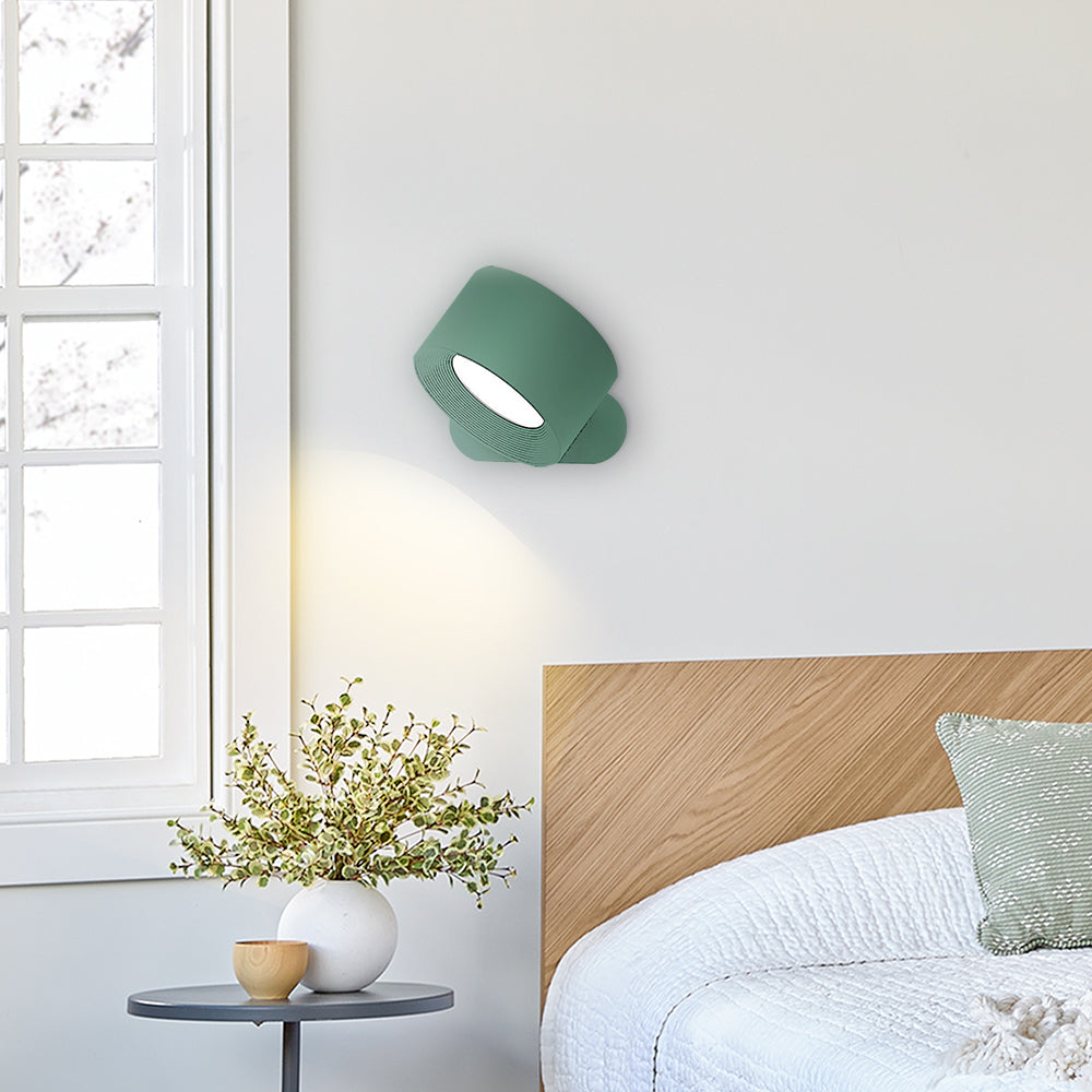 Applique murale rotative 360° compacte sans fil – LumiTurn — mise en situation dans la pièce