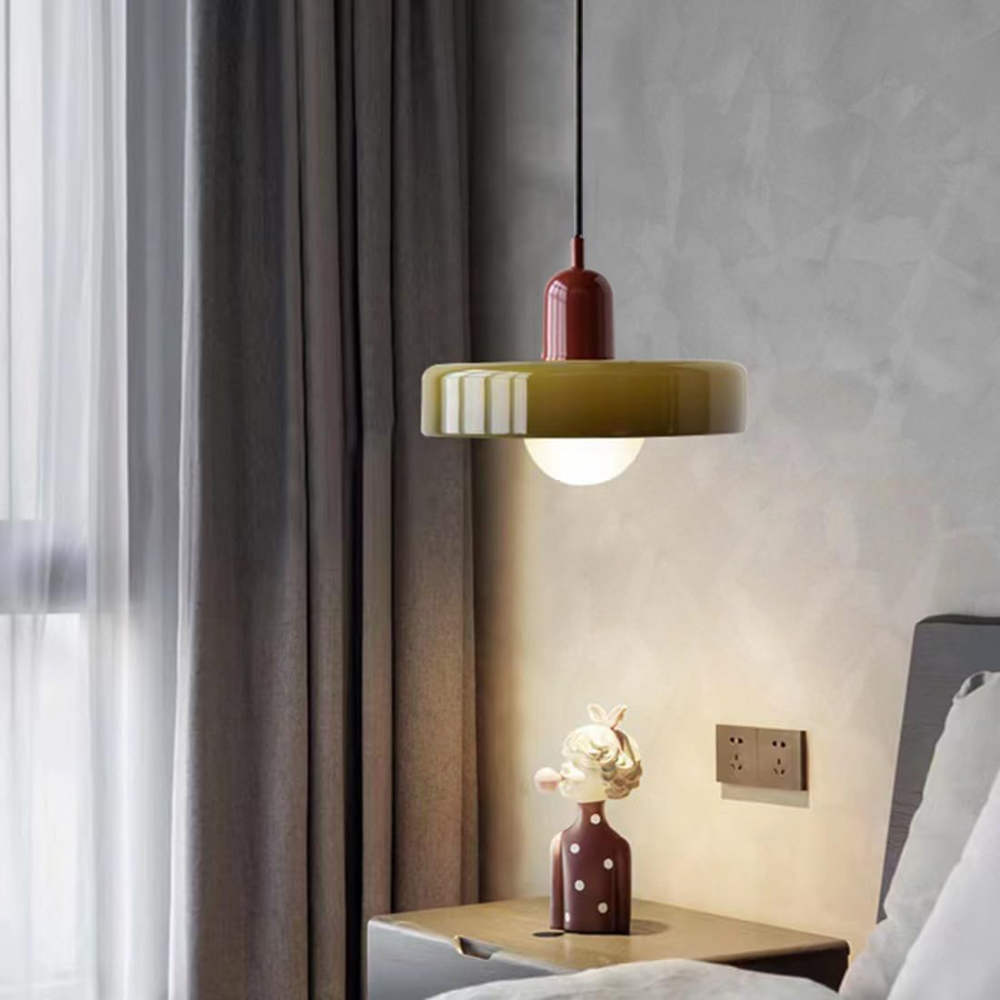 Plafonnier design classique à hauteur réglable – HaloLuxe — détail du système de fixation