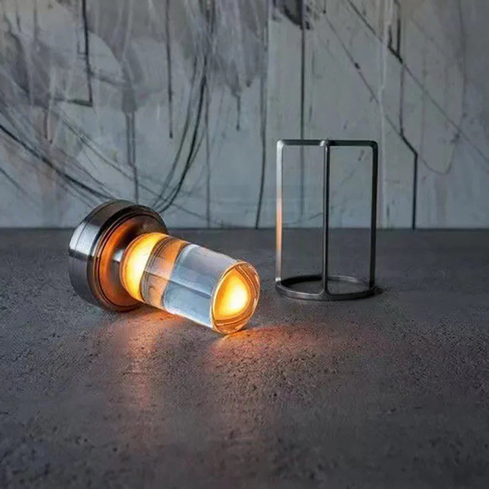 Lampe à poser sans fil effet cristal, 18 cm – LumiGlow — vue de dessous