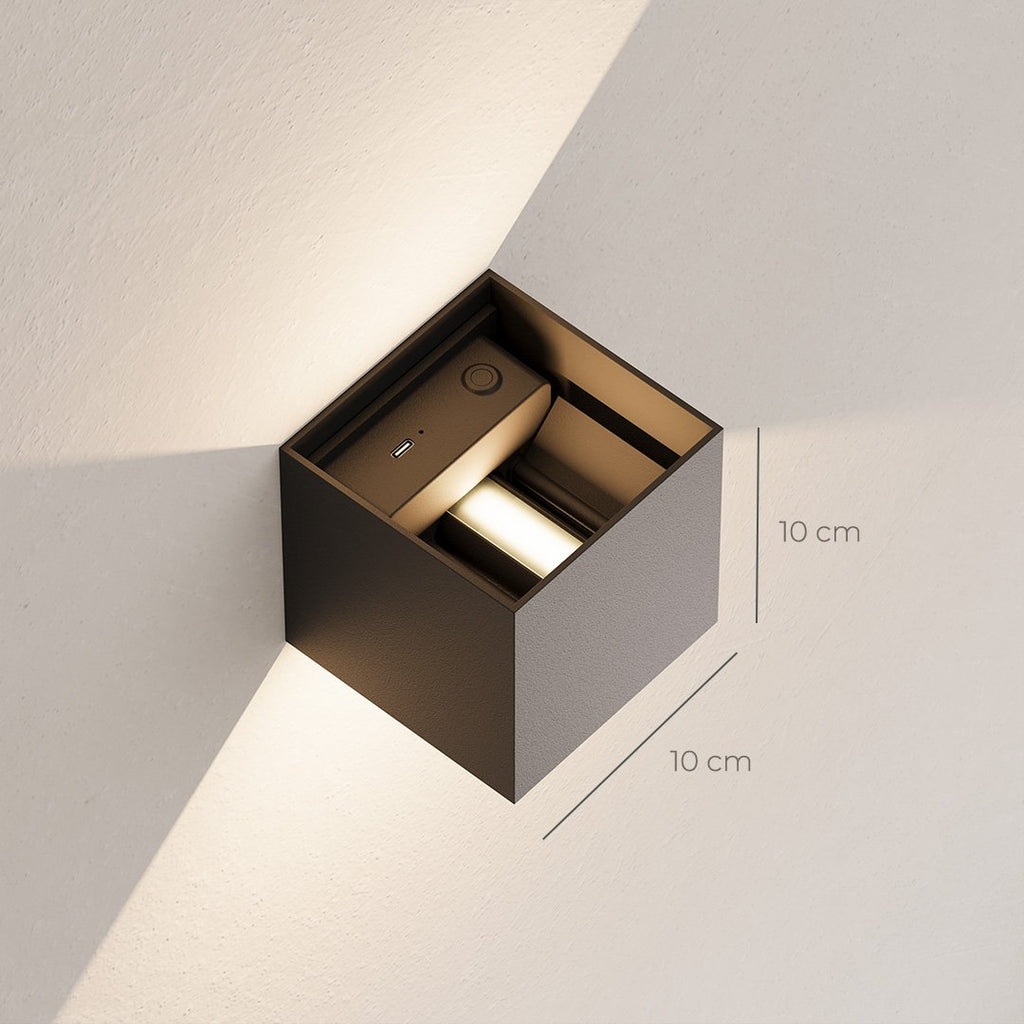 Applique murale LED IP54 à volets réglables 6 W – Xena — mise en situation dans la pièce (3)