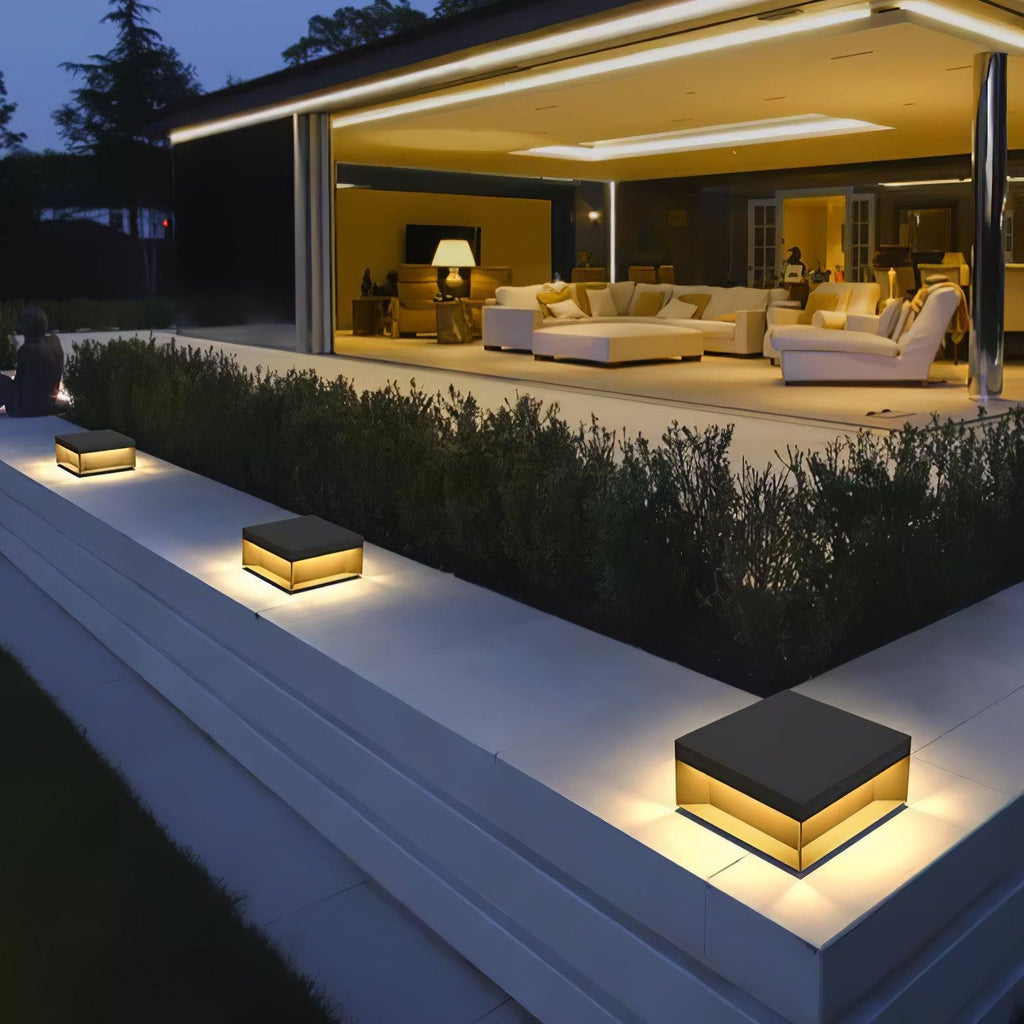 Borne de jardin LED métal sablé IP65 – filaire ou solaire — détail de la finition (3)