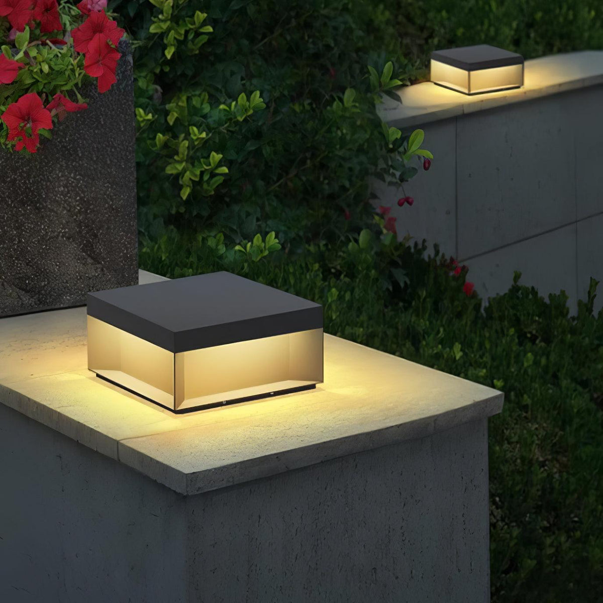 Borne de jardin LED métal sablé IP65 – filaire ou solaire — vue de face (4)