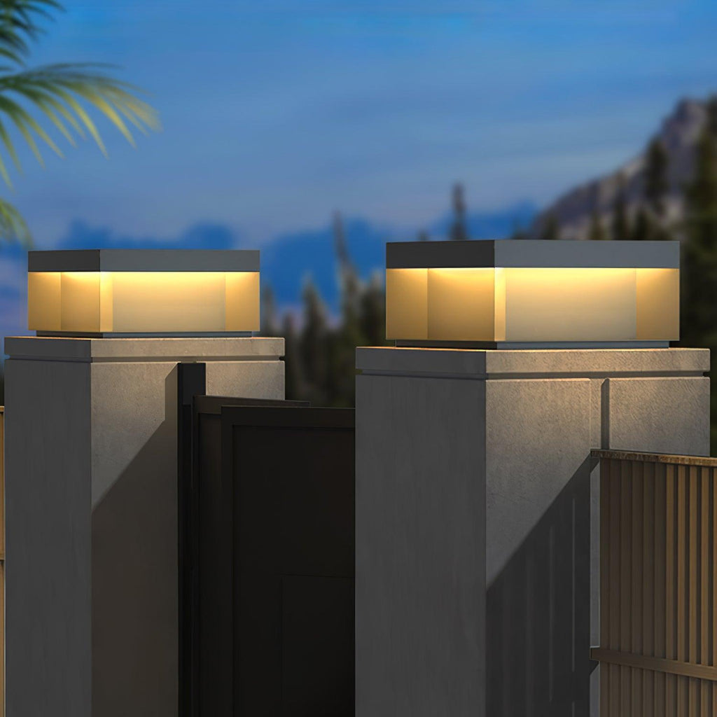 Borne de jardin LED métal sablé IP65 – filaire ou solaire — vue de profil (5)