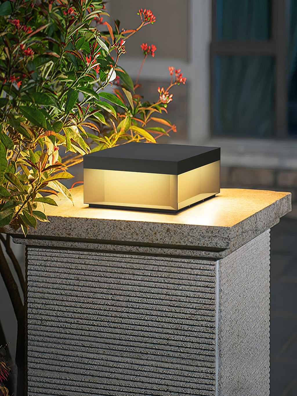 Borne de jardin LED métal sablé IP65 – filaire ou solaire — détail de la finition (5)