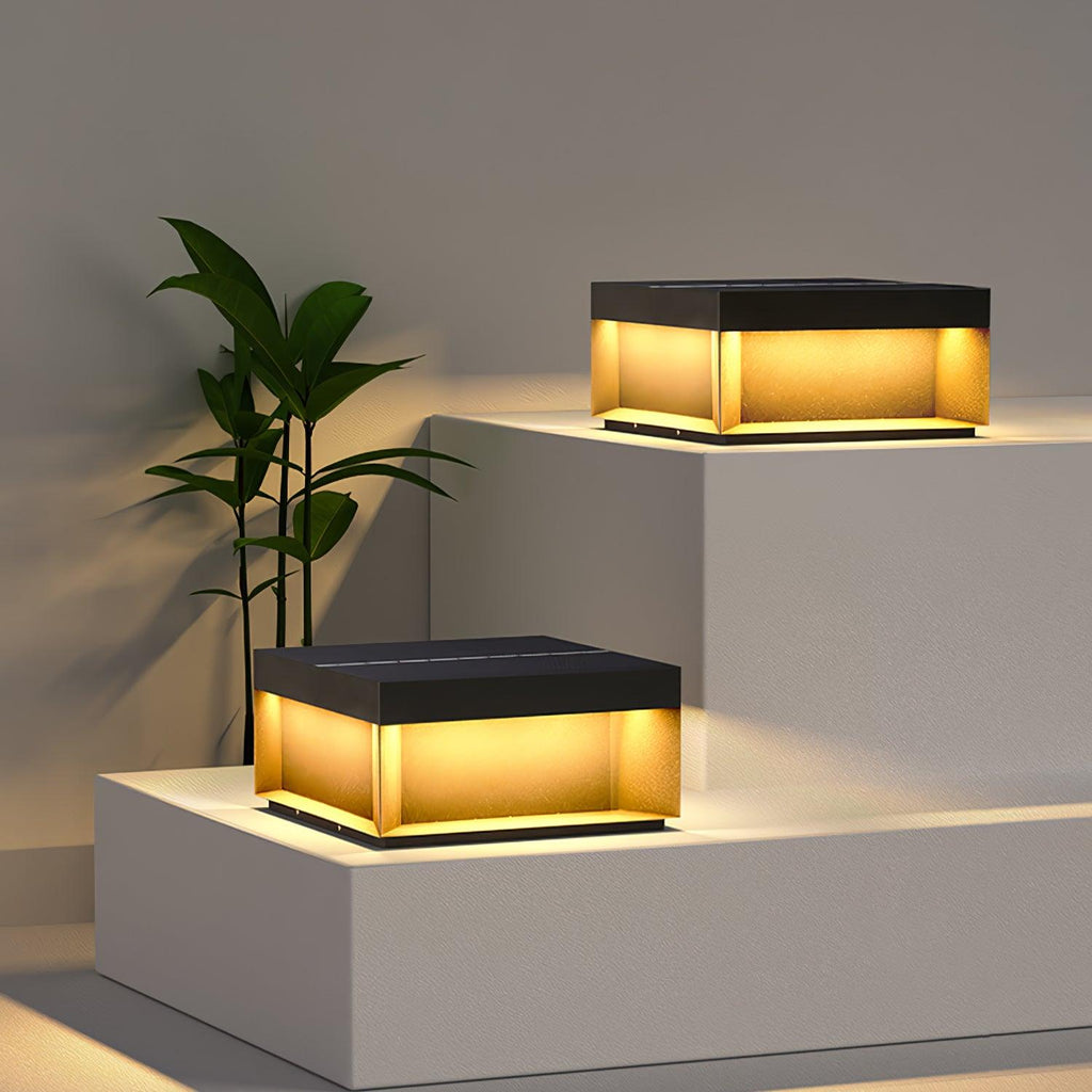 Borne de jardin LED métal sablé IP65 – filaire ou solaire — vue de face