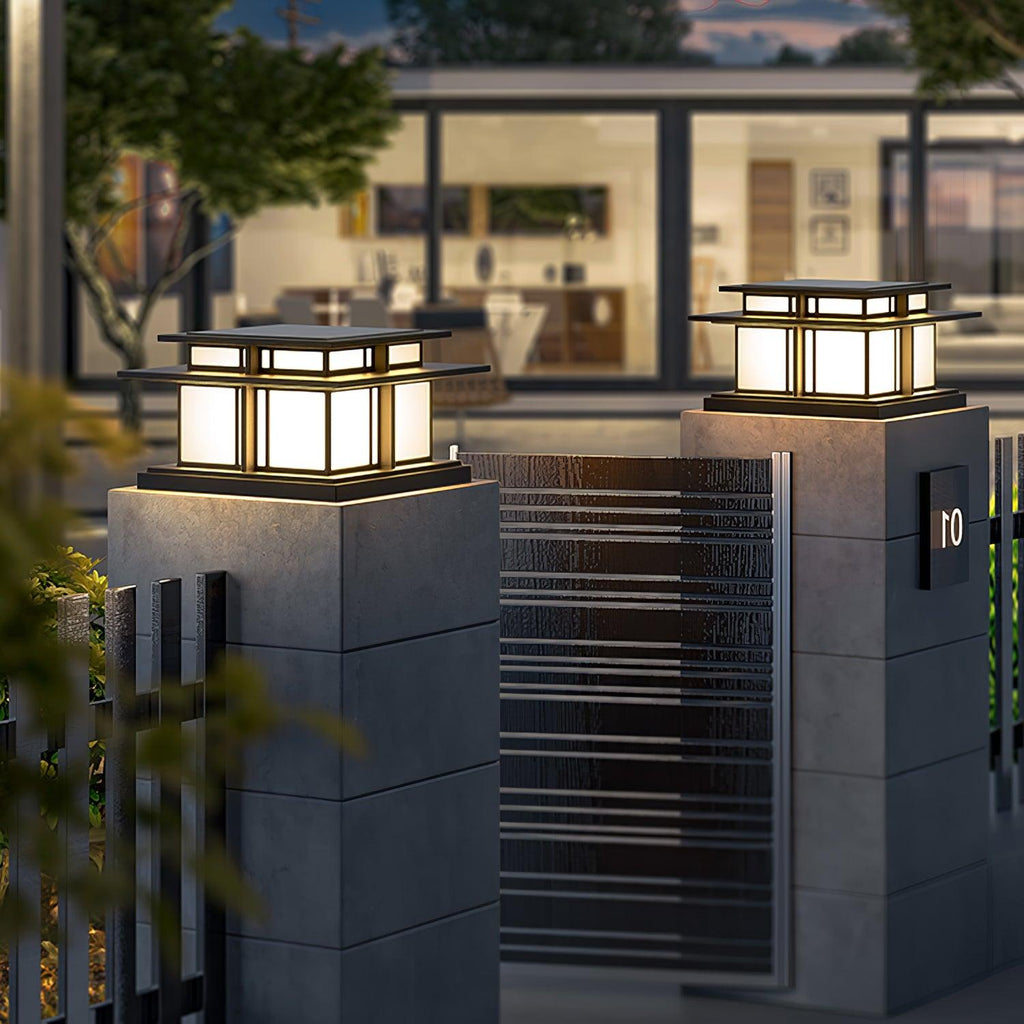 Borne de jardin LED IP65 corps sablé anti-UV – Boilyn — vue de face