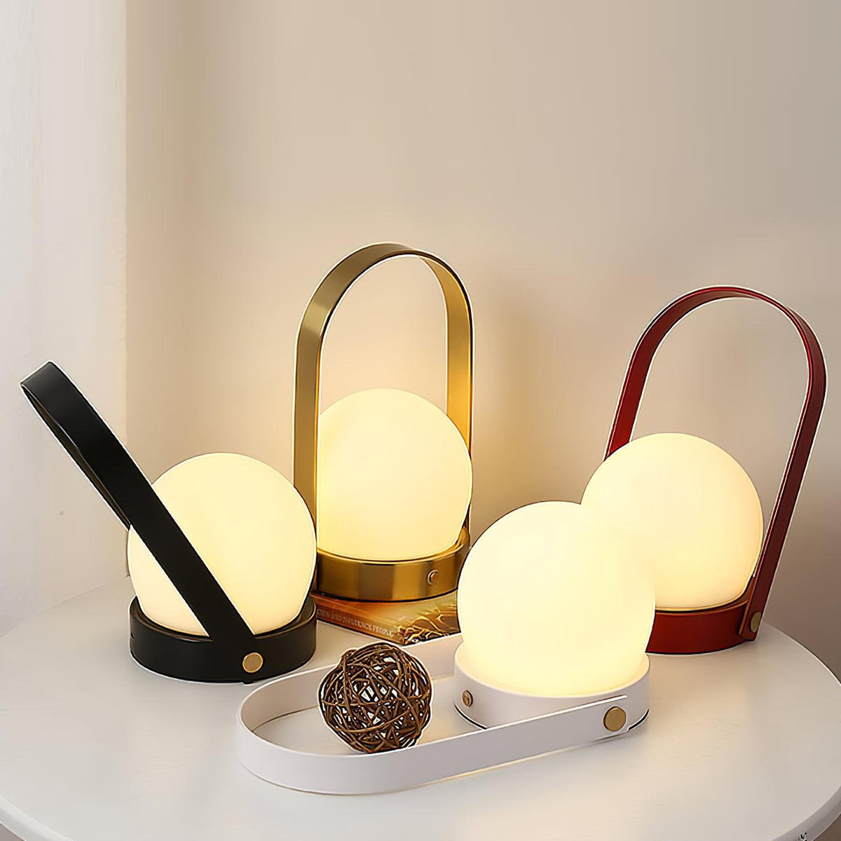 Lampe à poser sans fil rechargeable à poignée – Carrie — détail de la matière (3)