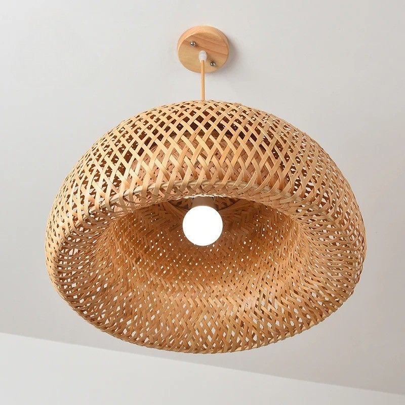 Suspension en bambou naturel tressé ajouré Ø 30 cm – Kairo — vue de profil (2)