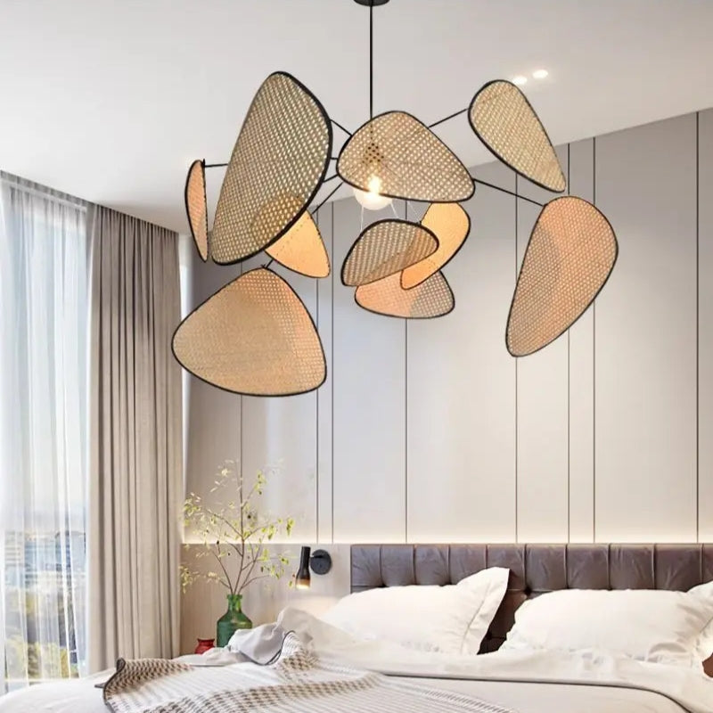Suspension en rotin sculptée 60 à 120 cm dimmable – Aerelia