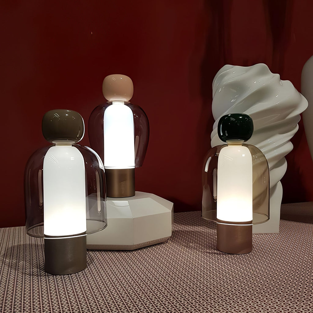 Lampe à poser rechargeable en verre coloré – Lumina Joy — détail de la matière