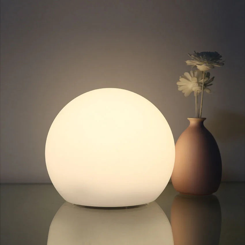 Lampe à poser globe sans fil 16 couleurs, 15 ou 20 cm – GlowSphere