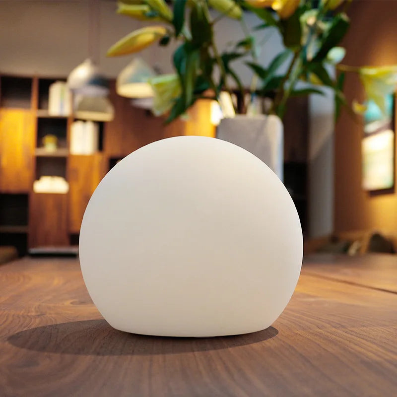 Lampe à poser globe sans fil 16 couleurs, 15 ou 20 cm – GlowSphere — vue de dessous