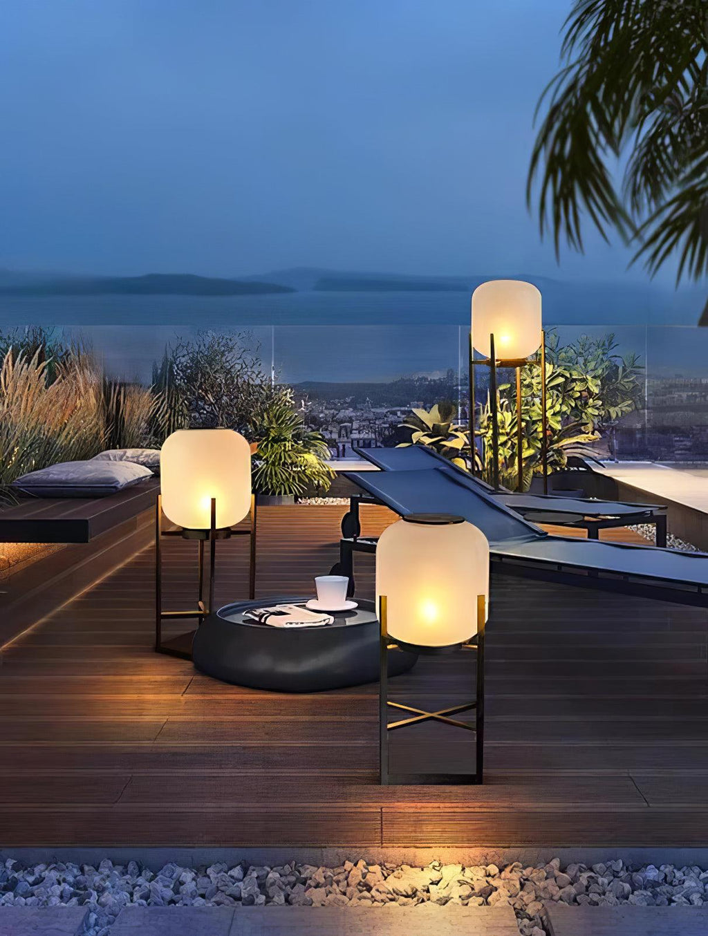 Lampadaire solaire inox et verre style lanterne – jardin — vue de face (2)