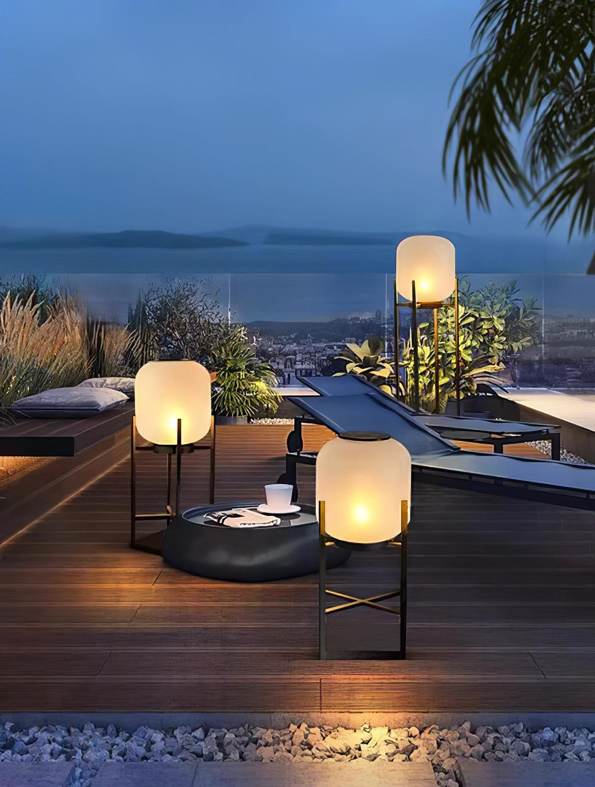 Lampadaire solaire inox et verre style lanterne – jardin — vue de face (2)