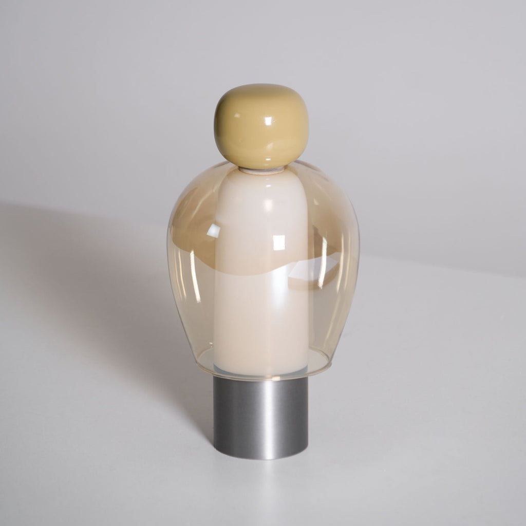 Lampe à poser rechargeable en verre coloré – Lumina Joy — vue de face (5)