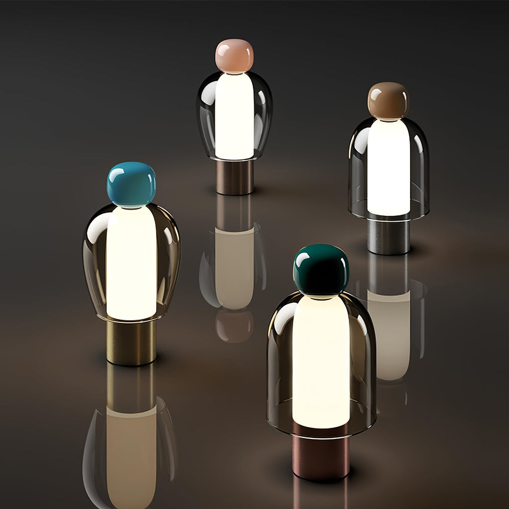 Lampe à poser rechargeable en verre coloré – Lumina Joy — mise en situation dans la pièce (3)