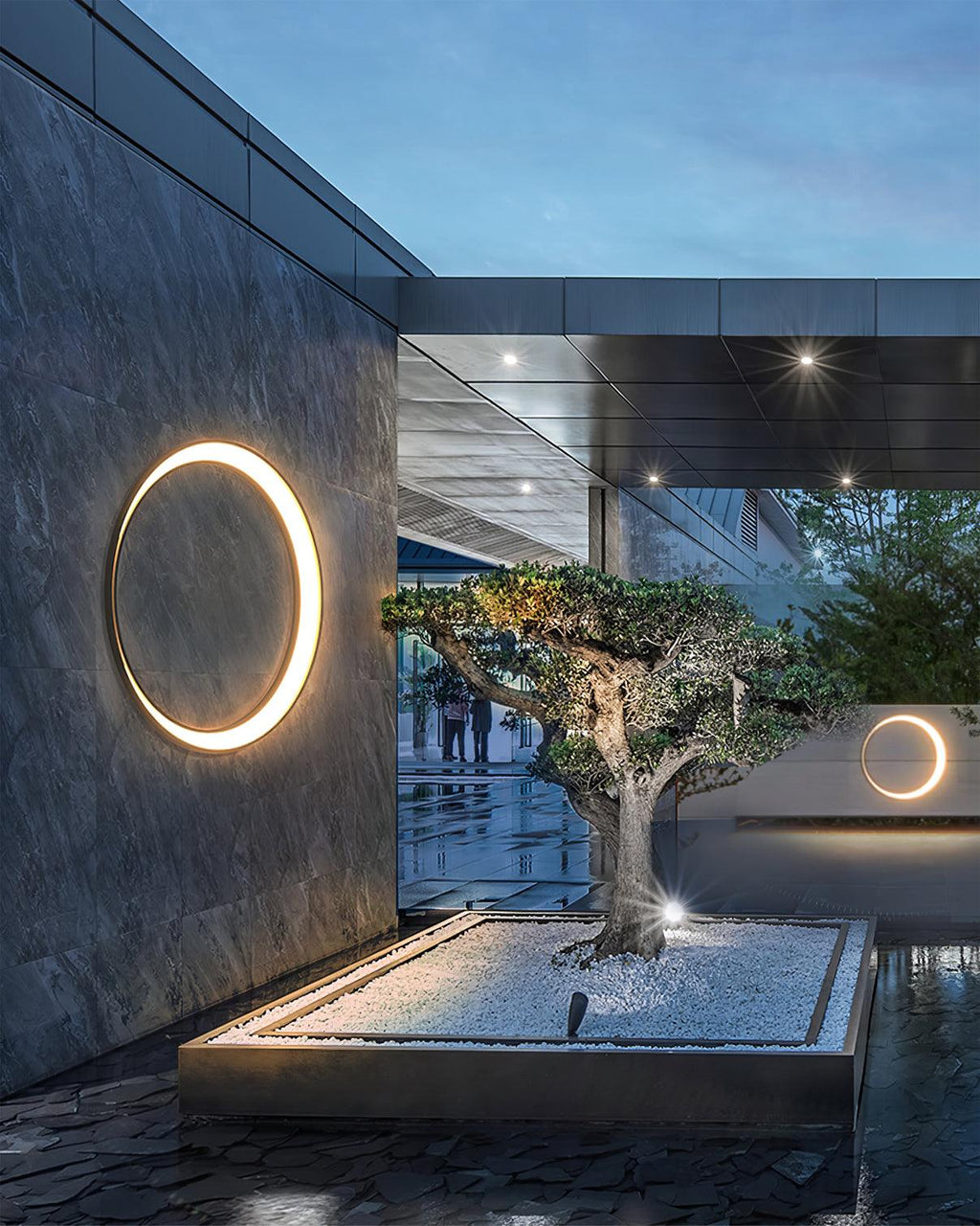 Applique murale LED en métal noir intérieur et extérieur – Moon — vue de trois quarts