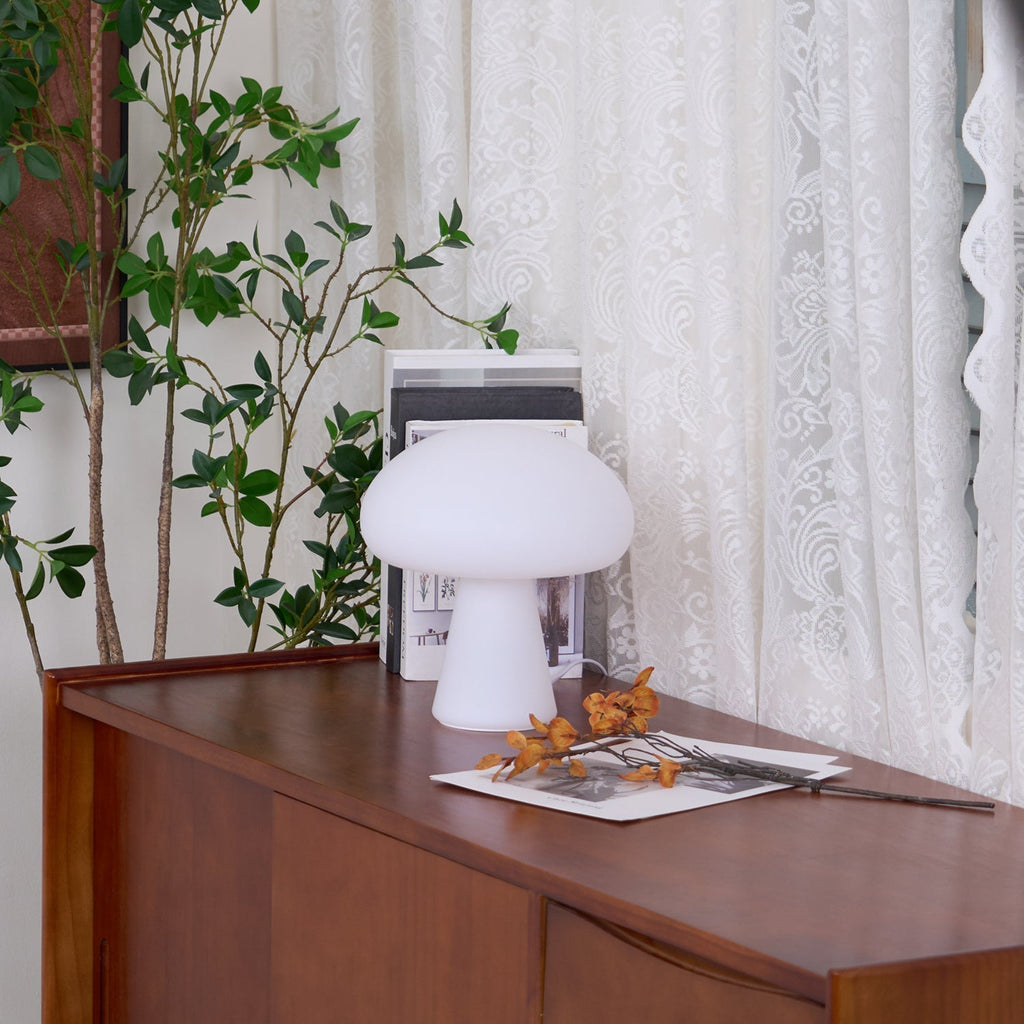 Lampe à poser rechargeable sans fil design – Obello — vue de dessous (3)
