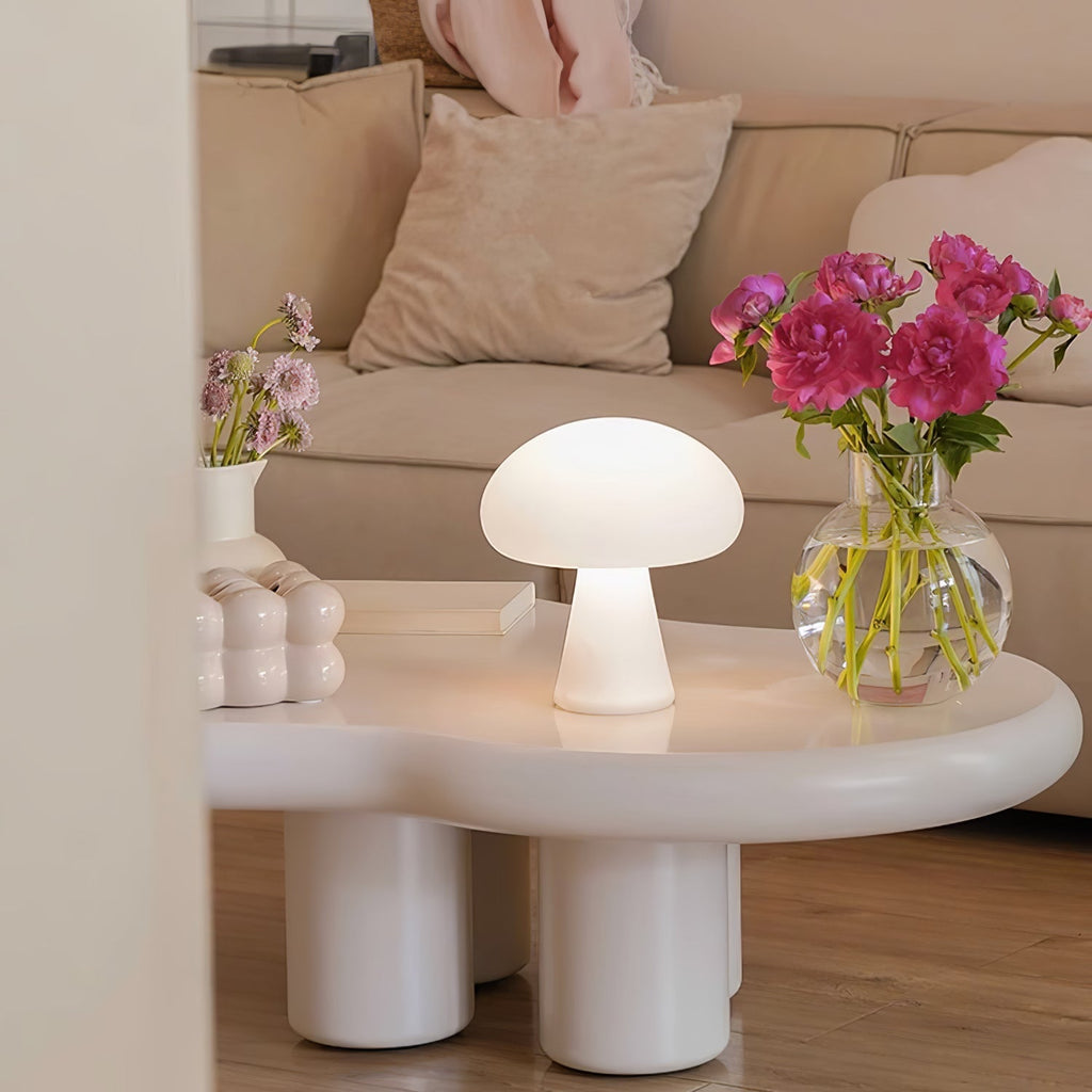 Lampe à poser rechargeable sans fil design – Obello — allumé en situation
