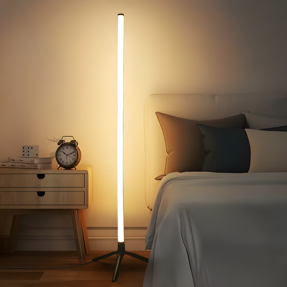 Lampadaire LED RGB d'angle télécommandé USB – Spectra