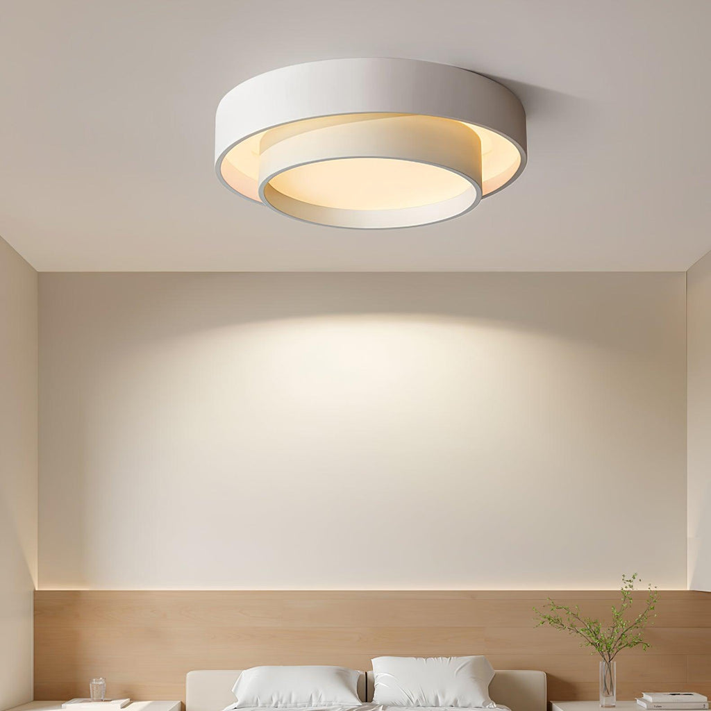 Plafonnier LED sculptural 40, 50 ou 60 cm – hauteur 14 cm — vue de trois quarts