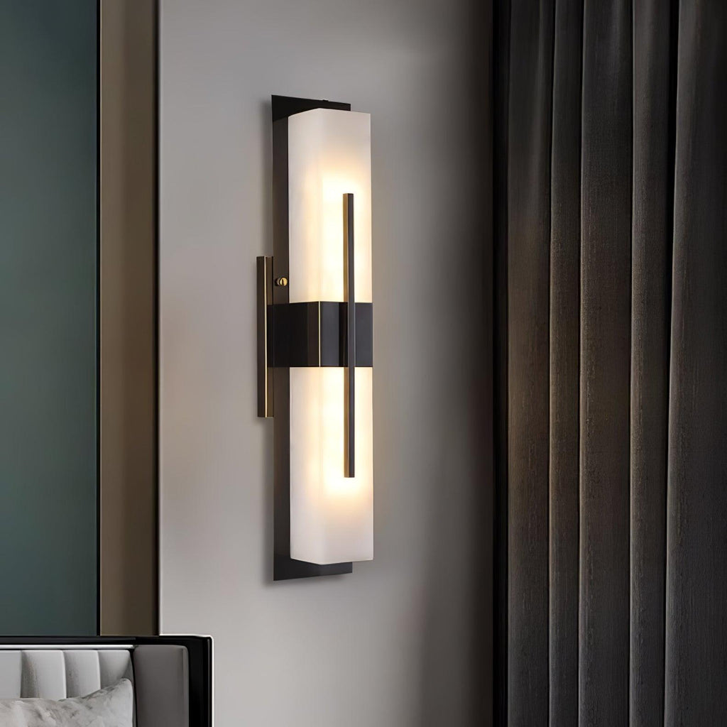 Applique murale extérieure albâtre IP65 barre LED – Possini — vue de face