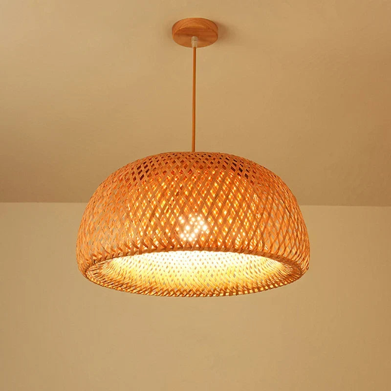 Suspension en bambou naturel tressé ajouré Ø 30 cm – Kairo — détail de la matière