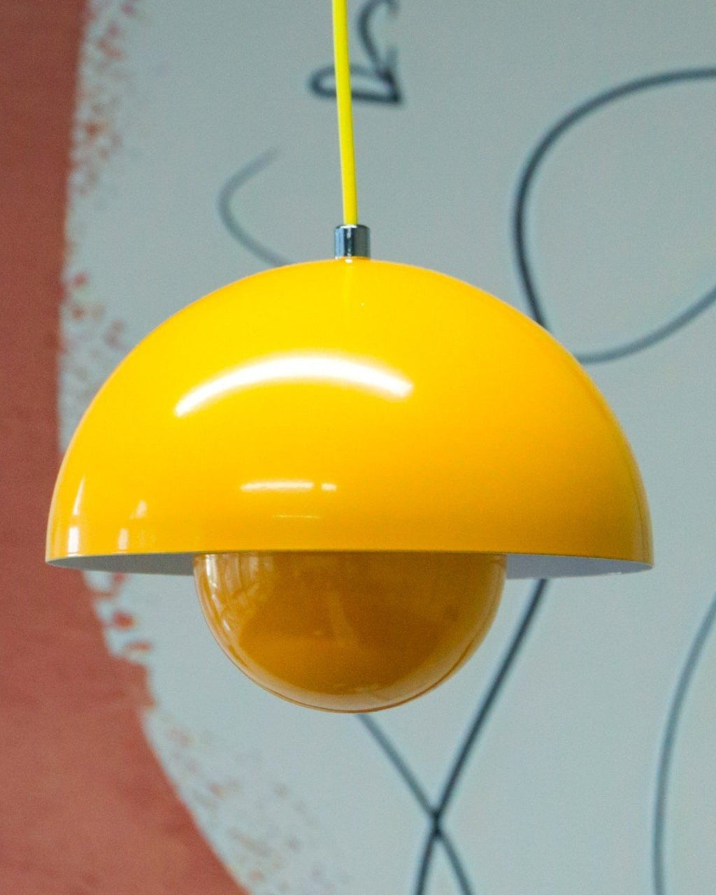 Suspension LED 16 W blanc chaud 3000K, Ø 23 cm – LoftElegance — détail de la finition (2)