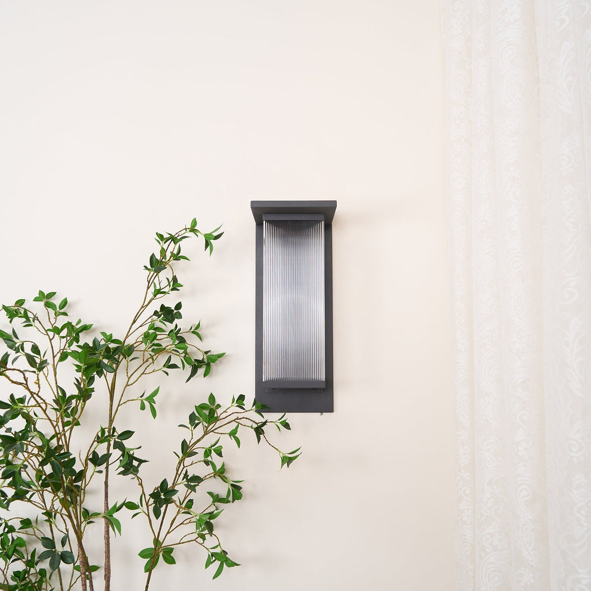 Applique murale extérieure solaire LED minimaliste – Oléron Box — détail de la matière