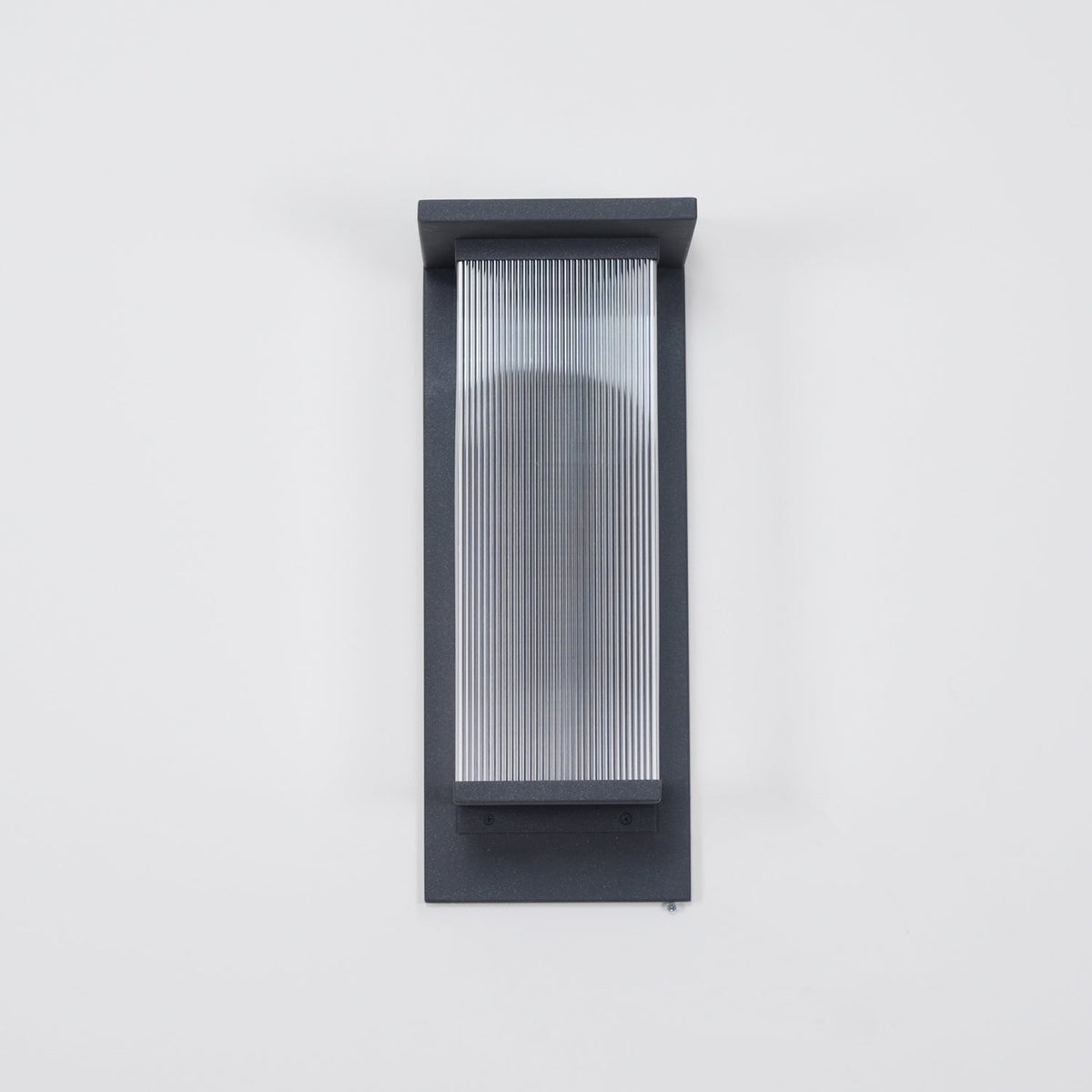 Applique murale extérieure solaire LED minimaliste – Oléron Box — détail de la matière (2)