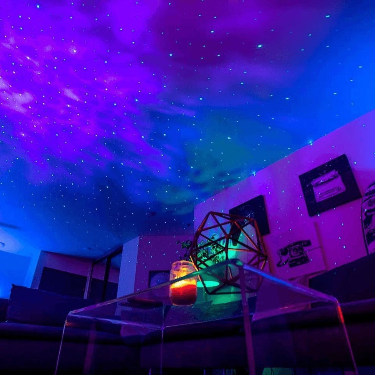 Projecteur galaxie astronaute 8 couleurs, USB – CosmoVoyager — vue de profil