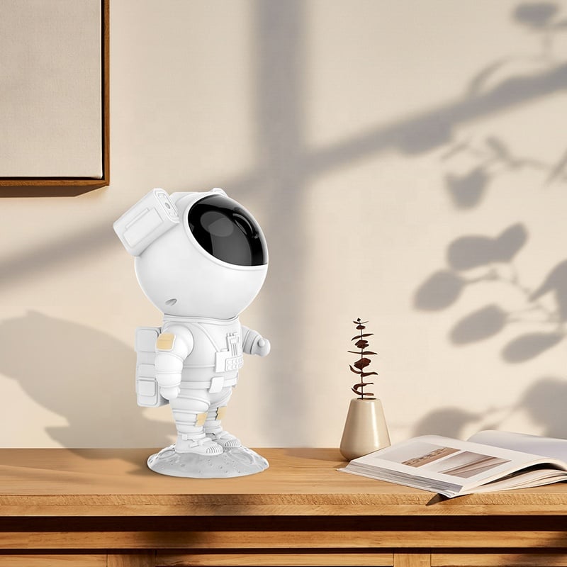 Projecteur galaxie astronaute 8 couleurs, USB – CosmoVoyager — vue de face