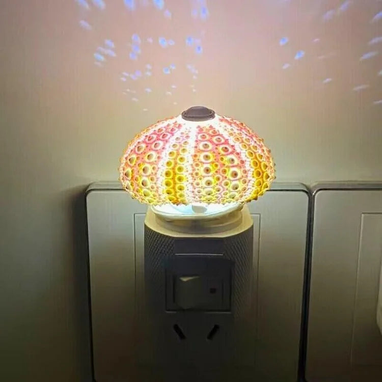Lampe à poser DIY en coquille d'oursin, base dorée – LumiCraft — vue de profil (2)