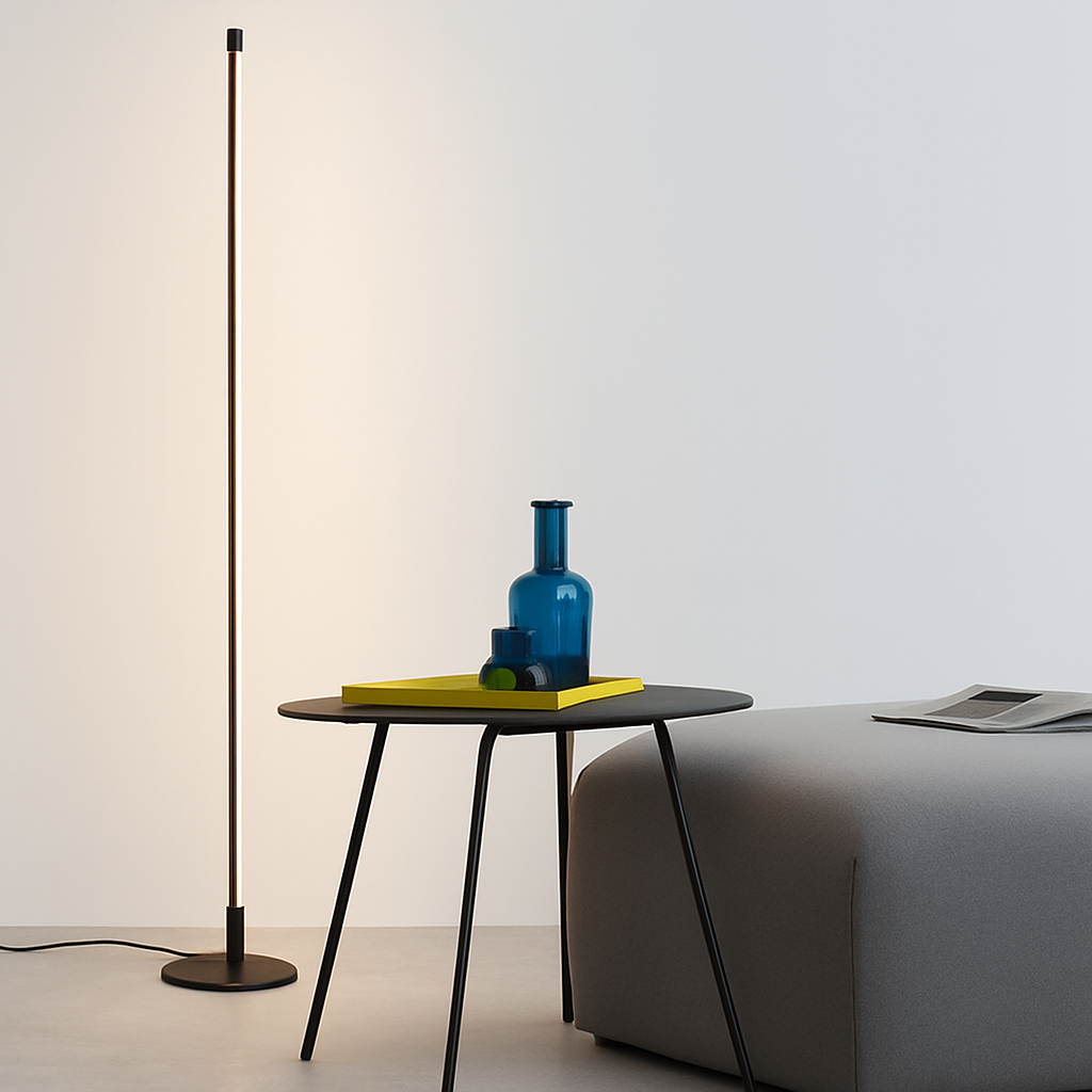 Lampadaire colonne LED 18 W dimmable en métal forgé — allumé en situation