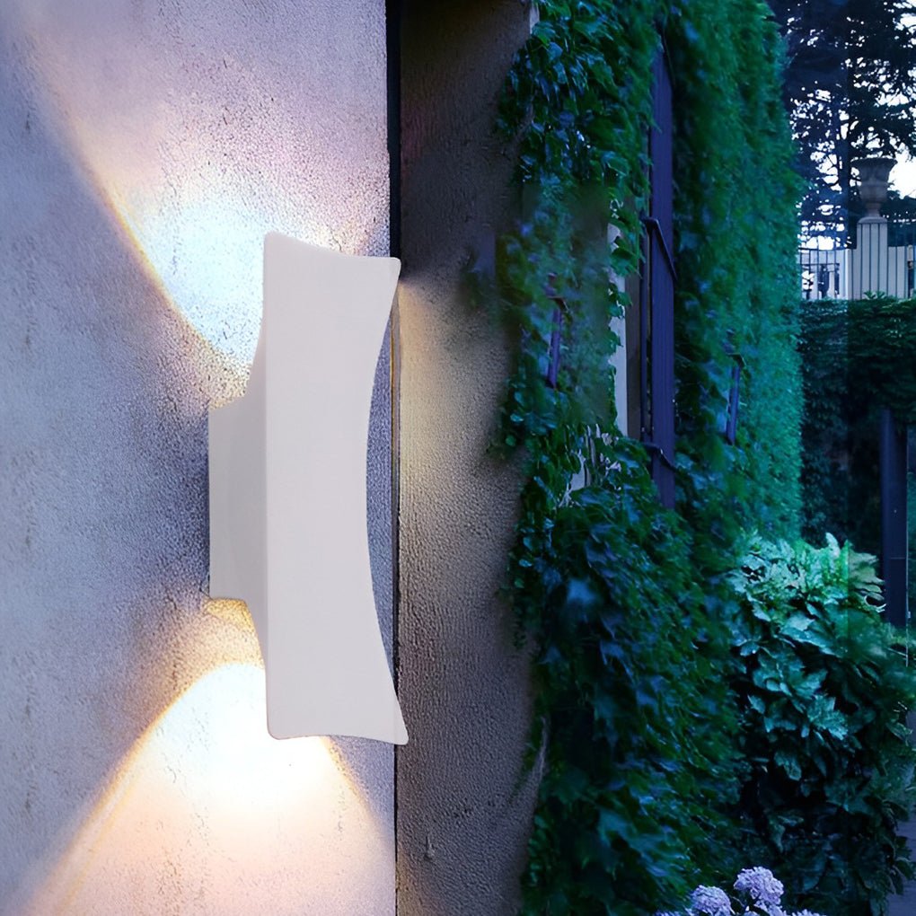 Applique murale extérieure LED haut et bas en aluminium – IP65 10 W — vue de face