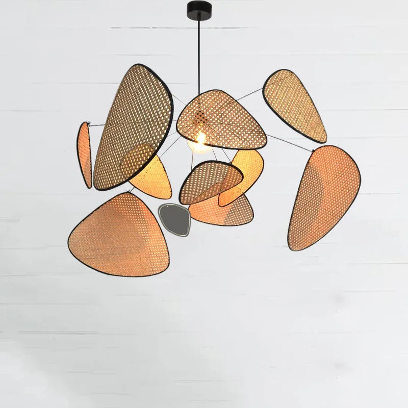 Suspension en rotin sculptée 60 à 120 cm dimmable – Aerelia — vue de face (3)