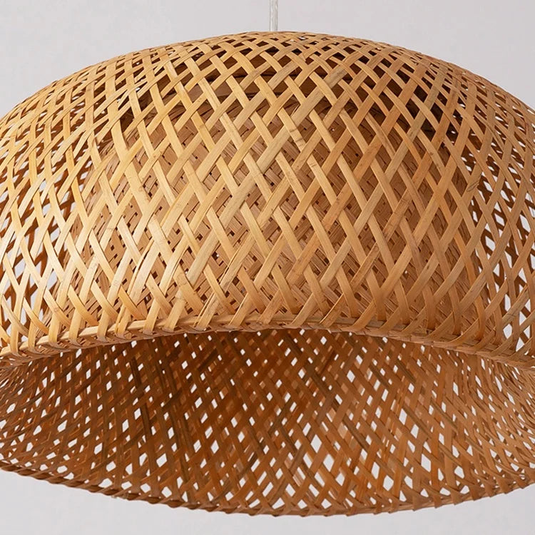 Suspension en bambou naturel tressé ajouré Ø 30 cm – Kairo — détail de la finition (2)