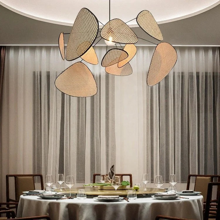 Suspension en rotin sculptée 60 à 120 cm dimmable – Aerelia — vue de dessous