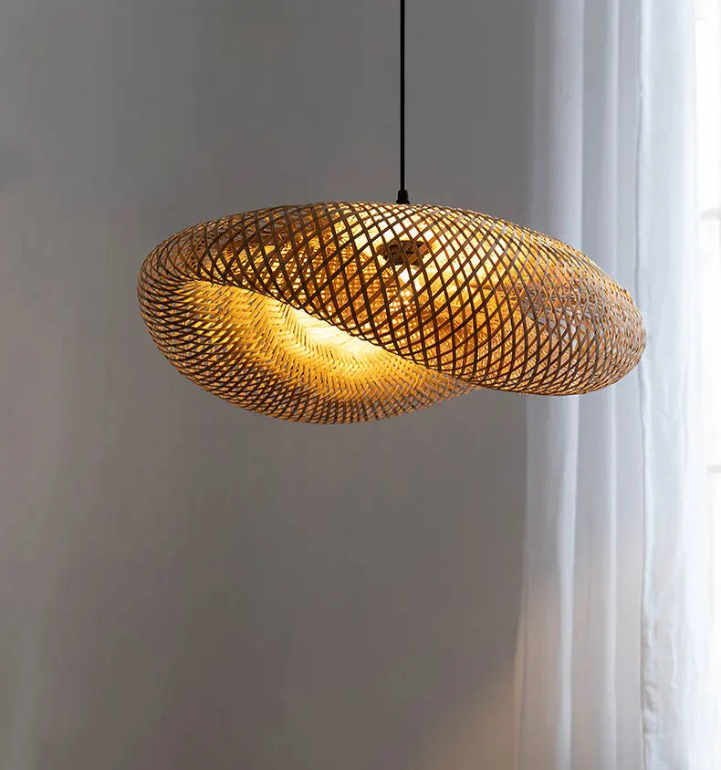 Suspension sculpturale en bambou tressé S à XXL – Oceïa — vue de face (3)