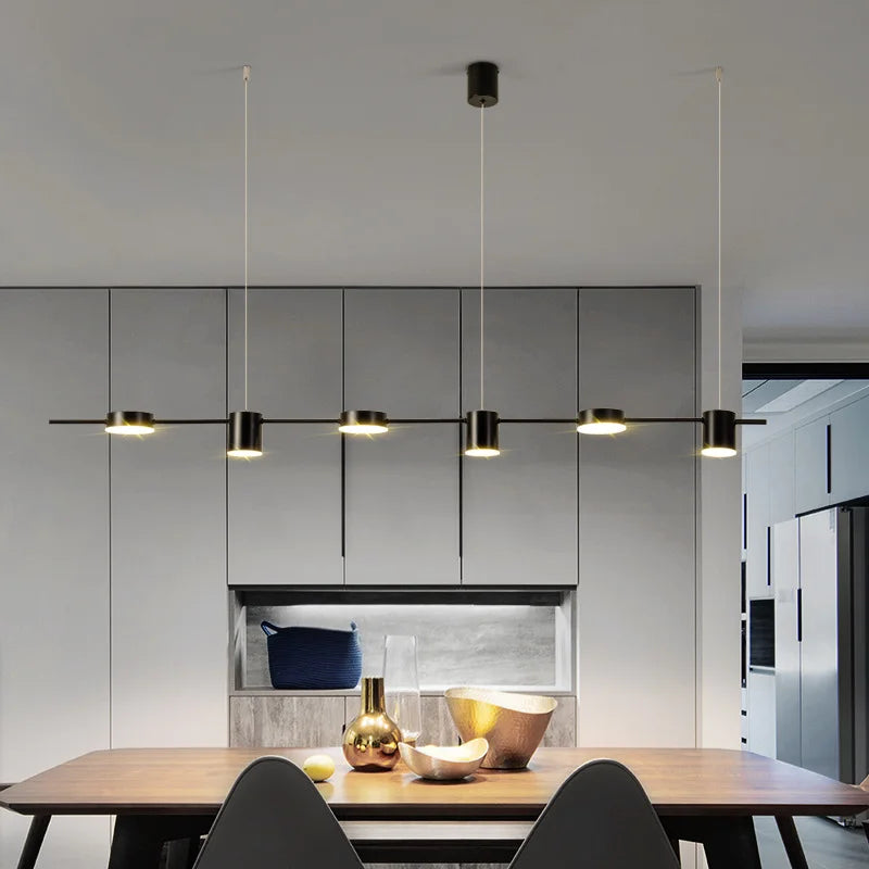 Suspension linéaire LED 3 à 6 spots métal doré ou noir – Aurion — allumé en situation
