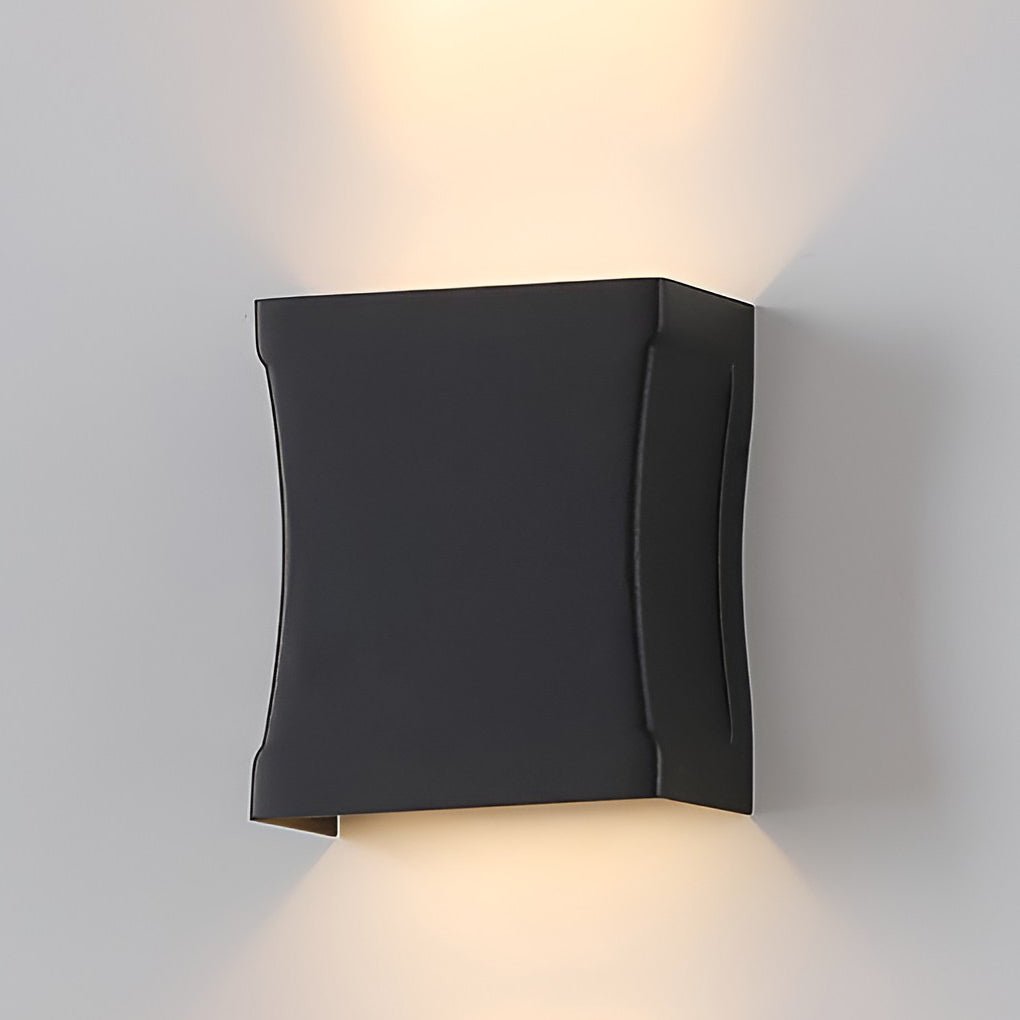 Applique murale extérieure LED haut et bas IP65 – 8 W — dimensions et cotes