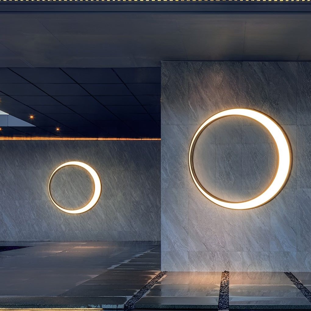 Applique murale extérieure ronde LED IP65 – effet pleine lune inox — allumé en situation