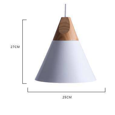 Suspension conique en bois et aluminium – style vintage — vue de trois quarts