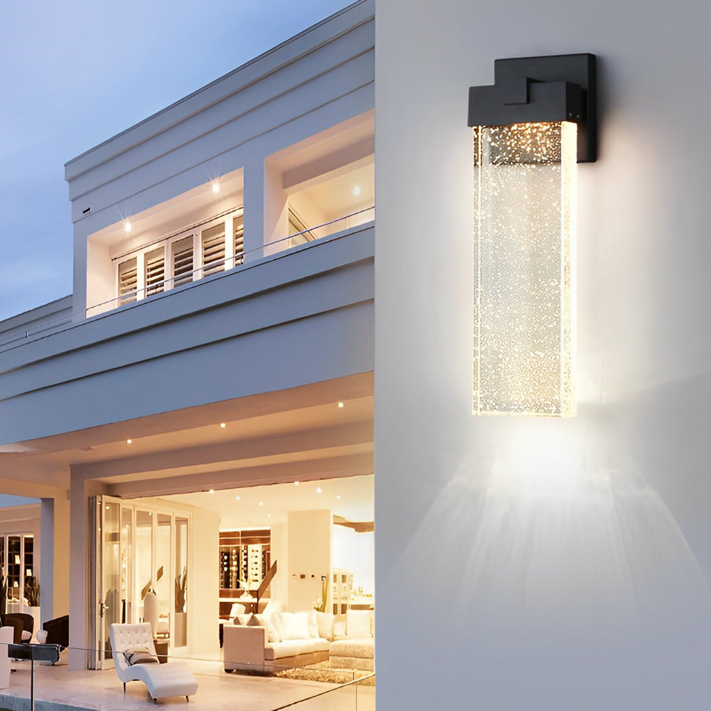 Applique murale extérieure LED haut et bas verre et aluminium — vue de trois quarts