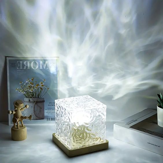 Projecteur d'ambiance effet vagues 16 couleurs, USB – AquaGlow